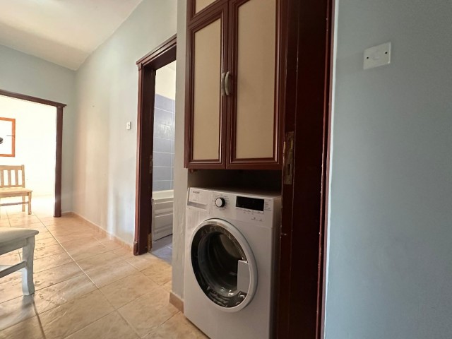 Mağusa'da Sakarya Bölgesinde 3+1 Satılık Daire - Fotoğraf 4