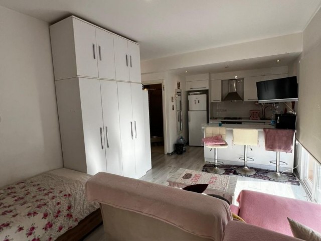 GAZİMAĞUSA KARAKOL SATILIK EŞYALI 1+0 STUDIO