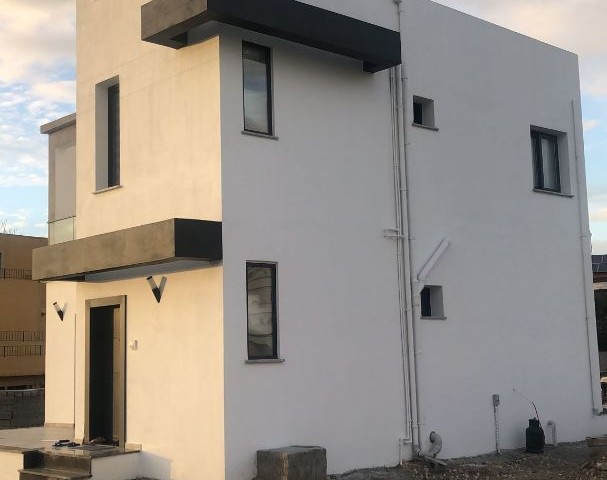 Gazimağusa Yeniboğaziçi 3+1 Havuzlu Lüx Dublex Villalar - Fotoğraf 3