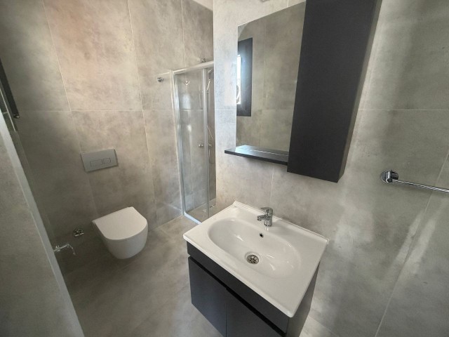 TAKSİTLE ÖDEME İMKANI!!!!GAZİMAĞUSA TUZLA SATILIK EŞYASIZ  3+1  SIFIR TEK KATLI VILLA