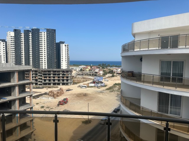 Long Beach Bölgesinde 7. Katta Deniz Manzaralı Geniş 2+1 Daire - Fotoğraf 2