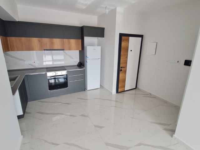 Güzel Teklif! Long Beach'teki Riverside Life Residence'ın 6. Katta Deniz ve havuz manzarali Manzaralı, En Büyük Teraslı (60 m²), Jacuzzi İle Hazır 2+1 Daire. Tüm Vergiler, KDV ve Trafo ve devri Dahil! - Fotoğraf 1