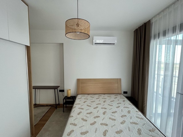 Hazır Ful Eşyalı Büyük 2+1, 91 m², İki Banyo ve En Büyük Teras 29 m² Ceasar Blue'nun Denize Sıfır Residence'da! Denize Muhteşem Manzaralı! Kdf, Trafo Fiyatına Dahildir! - Fotoğraf 4