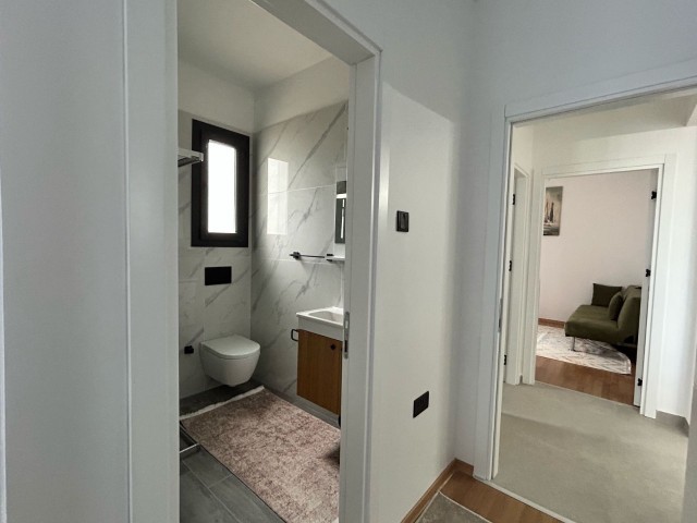 Hazır Ful Eşyalı Büyük 2+1, 91 m², İki Banyo ve En Büyük Teras 29 m² Ceasar Blue'nun Denize Sıfır Residence'da! Deniz Manzaralı! Kdf, Trafo Odendi! Contract Ucreti Fiyata Dahil! - Fotoğraf 2