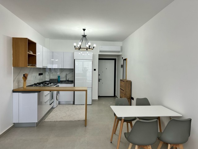 Hazır Ful Eşyalı Büyük 2+1, 91 m², İki Banyo ve En Büyük Teras 29 m² Ceasar Blue'nun Denize Sıfır Residence'da! Deniz Manzaralı! Kdf, Trafo Odendi! Contract Ucreti Fiyata Dahil! - Fotoğraf 3