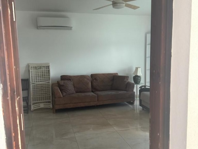 MUHTEŞEM DENİZ MANZARALI, AFRODITE EN ÖN SIRA, LEFKE GAZİVEREN'DE SATILIK DAİRE