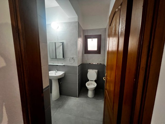 Girne Alsancak’ta 150 m² Geniş 3+1 Daire | 3 Banyo | KDV & Trafo Ödenmiş