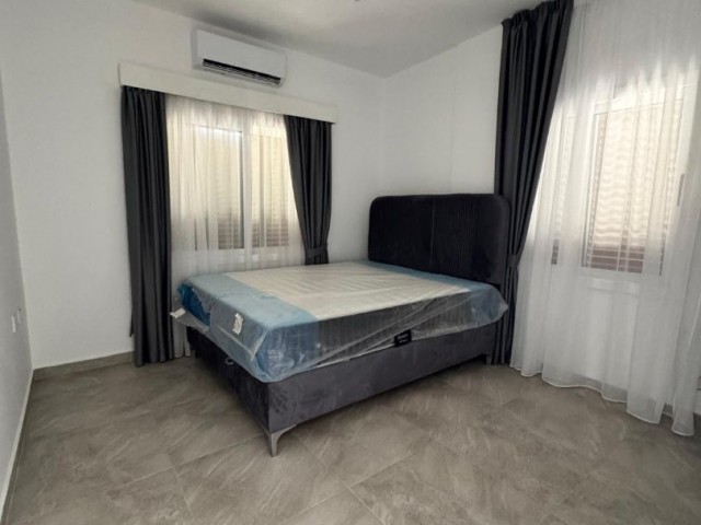 Müstakil 4+1 tertemiz, sıfır mobilyalı  villa, birinci sahil şeridinde, eşyalı, deniz manzaralı, FIRSAT! levent sitesi, denize 3 dk  yürüme mesafesinde