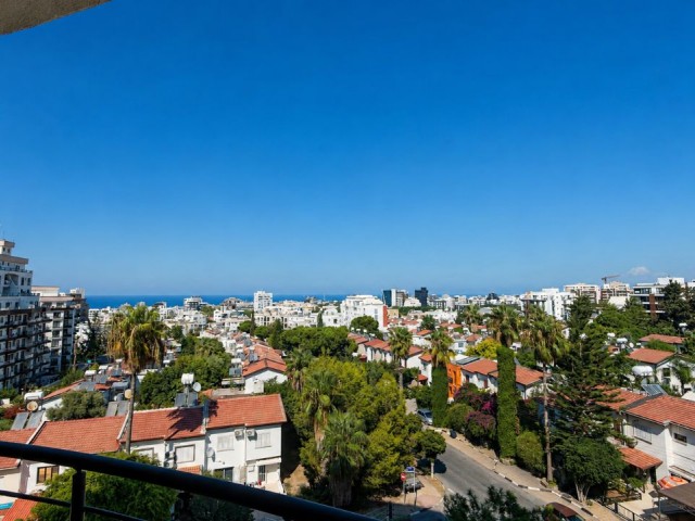 Girne Merkez’de Deniz Manzaralı 1+1 | 84 Ay Faizsiz Taksit