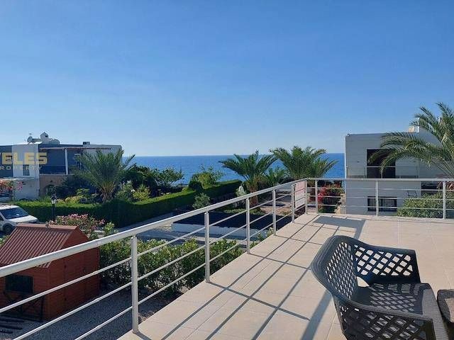 Famagusta Tatlısu'da Şık Villa - Koçanı Hazir! - Fotoğraf 3