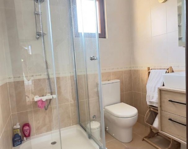 Satılık Villa 3+1 Girne Ozanköy - Fotoğraf 2