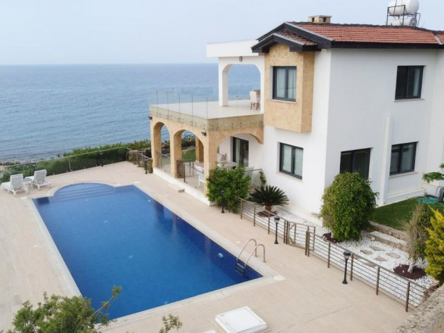 Esentepe, Turkish Title (4+1) Villa - Fotoğraf 4