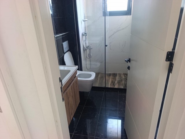 Girne Lapta'da 2+1 Eşyalı Daire! Bahçeli ve Ortak Havuzlu! - Fotoğraf 3