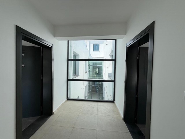 Girne çatalköyde denize yakın mesafede satılık 2+1 daire