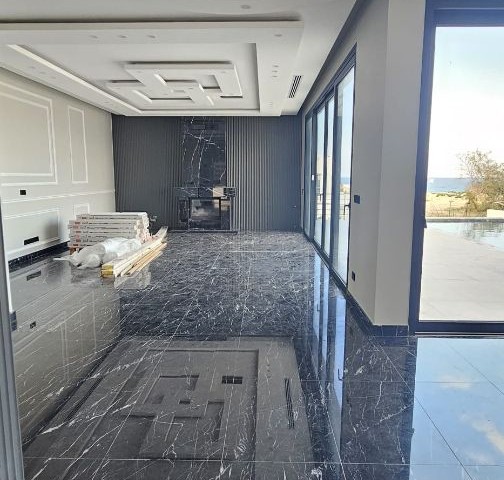 Satilik Ultra Lüks 4 +1 Villa - Fotoğraf 4