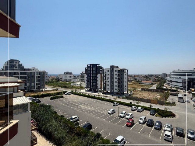 💷77.500 £ |❌SÖZLEŞME YENİLEME ÜCRETİ YOK❌| Tapusu Hazır SIFIR Durumda 1+1 Daire | Deniz & Havuz Manzaralı | Royal Sun Residence - İskele / Long Beach | KIZILÖRS INVESTMENT - Fotoğraf 3