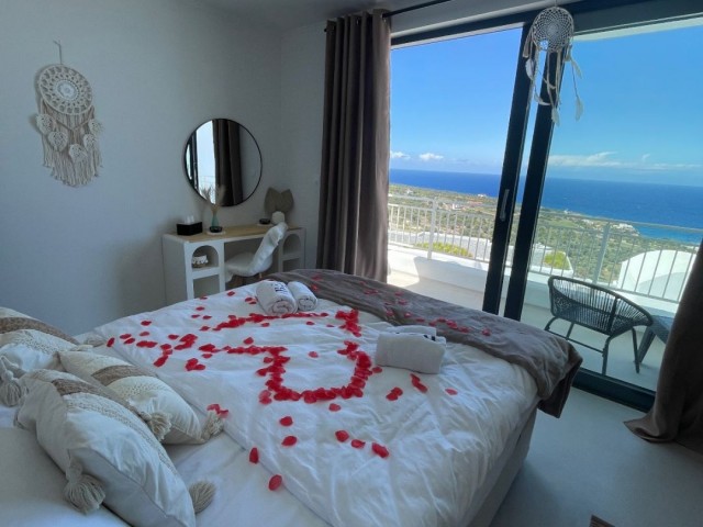 Santorini Sitesi, Girne / Kayalar – Satılık 1+1 Villa | Deniz Manzaralı | 299.000 £ | KIZILÖRS INVESTMENT