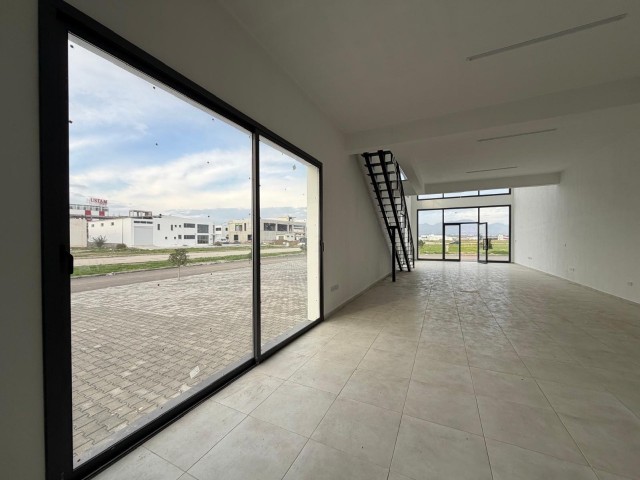 Alayköy Sanayi Bölgesi – Satılık  Showroom & Depo Dükkanları