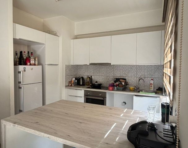 Küçük Kaymaklı 2+1 Satılık Daire - Fotoğraf 1