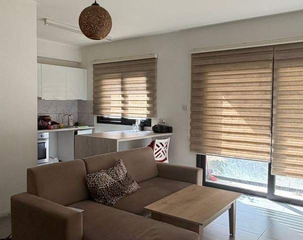 Küçük Kaymaklı 2+1 Satılık Daire - Fotoğraf 2