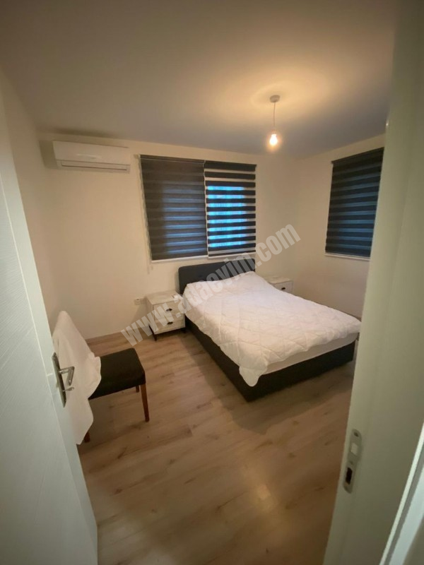 Girne Bölgesi Merkezde 1+1 Ticari İzinli Daire Satılık