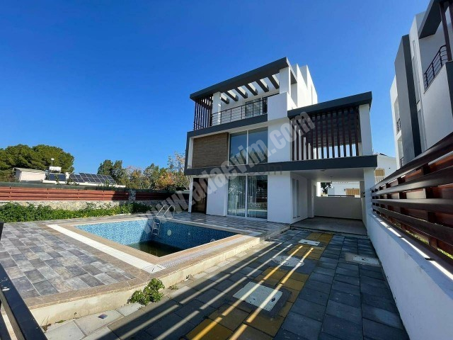 Girne Karaoğlanoğlu Satılık 3+1 Triplex Villa Turk Kocanli