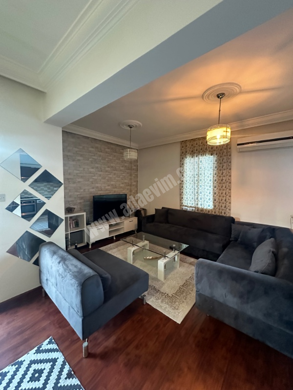 Girne Merkezde Eşyalı Akçiçek Hastahane Karşısı Kiralık 2+1 Daire 