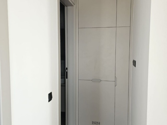Lefkoşa Kızılbaş'ta Satılık 2+1 Eşyasız Daire – Kapalı Otopark ile Yatırım Fırsatı! - Fotoğraf 2