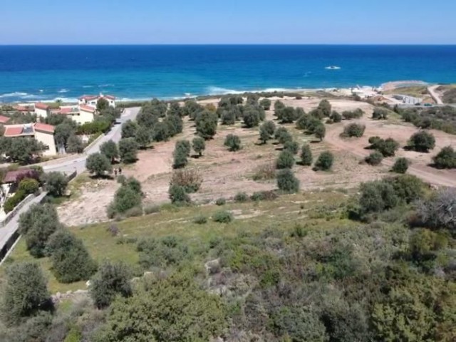 Girne/Esentepe'de satılık muhtesem manzaralı 3 dönüm arazi