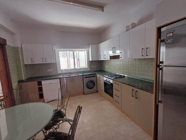 Girne/Doğanköy'de kiralık 3+1 villa