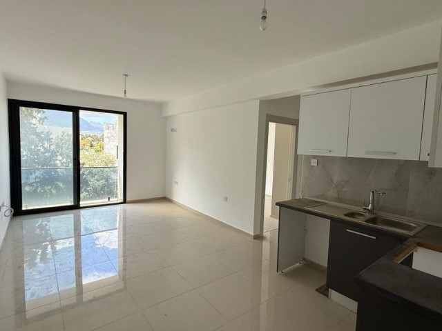 Girne merkez'de satılık 2+1 sıfır daire