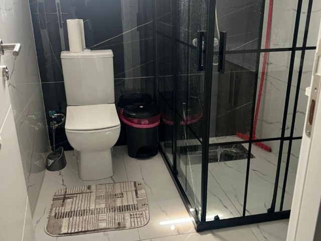 Girne merkezde satılık 2+1 daire