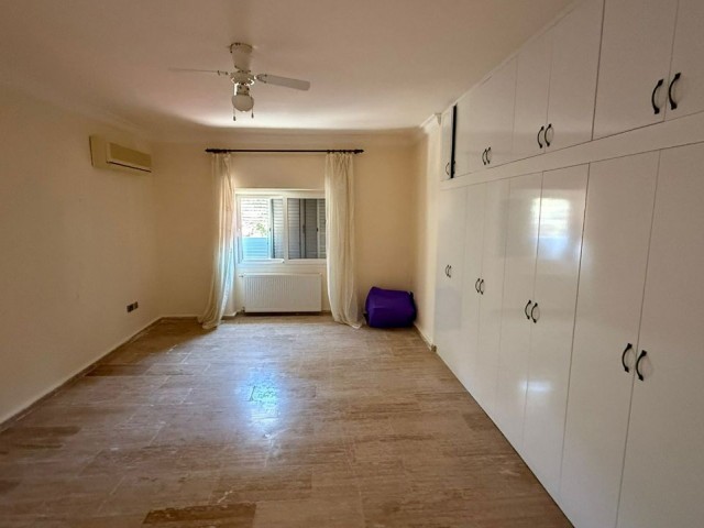 Ozanköy bölgesinde satılık özel havuzlu bungalow 2020 m2 arsa içinde