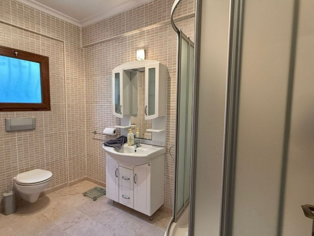 Ozanköy bölgesinde satılık özel havuzlu bungalow 2020 m2 arsa içinde
