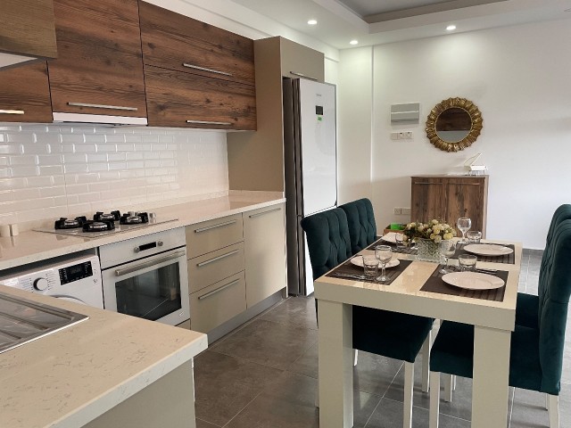 Girne merkezde satılık 2+1 daire