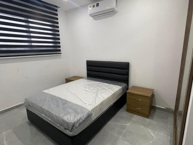 Girne Ozankoy 1+1 kiralik daire. Havuz katı
