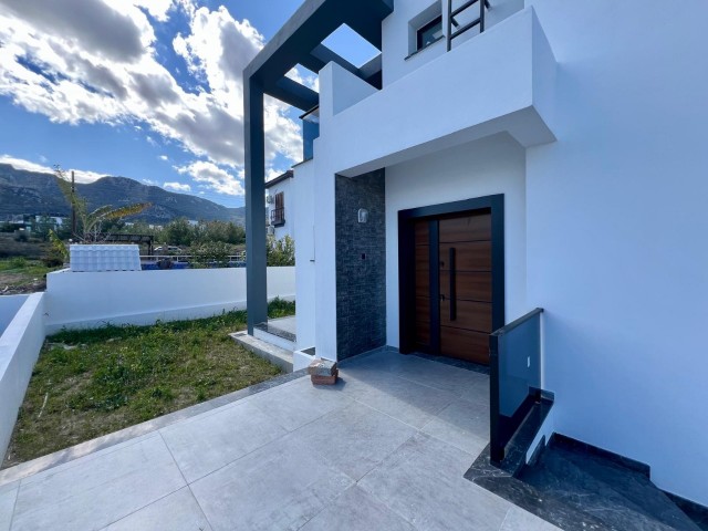 Satılık kapanmaz ful deniz manzaralı 3+1 villa, Çatalköy, Girne