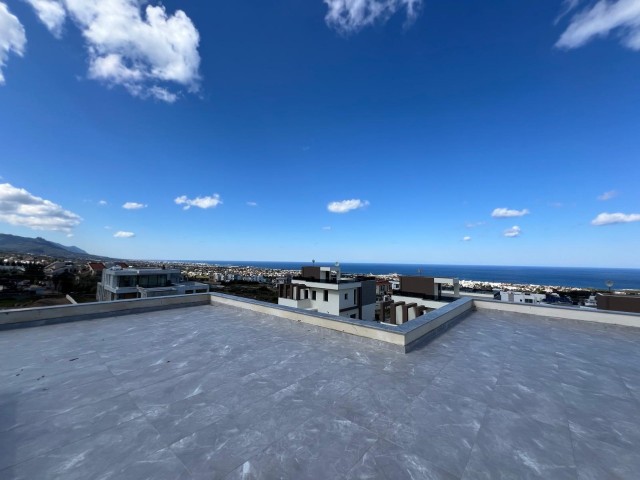 Satılık ful deniz ve dağ manzaralı 4+1 lüx villa, Çatalköy, Girne