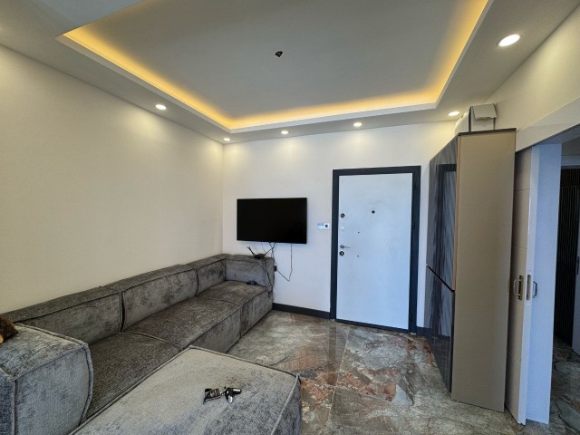 Girne merkezde full deniz manzaralı kiralık 2+1 yeni daire, elektrik faturası, su faturası ve aidat kiraya dahildir!!