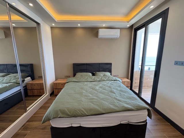 Girne merkezde full deniz manzaralı kiralık 2+1 yeni daire, elektrik faturası, su faturası ve aidat kiraya dahildir!!