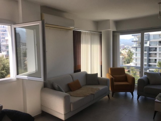 Girne merkezde kiralık penthouse