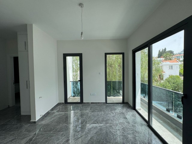Çatalköy’de 3+1 satılık modern villa