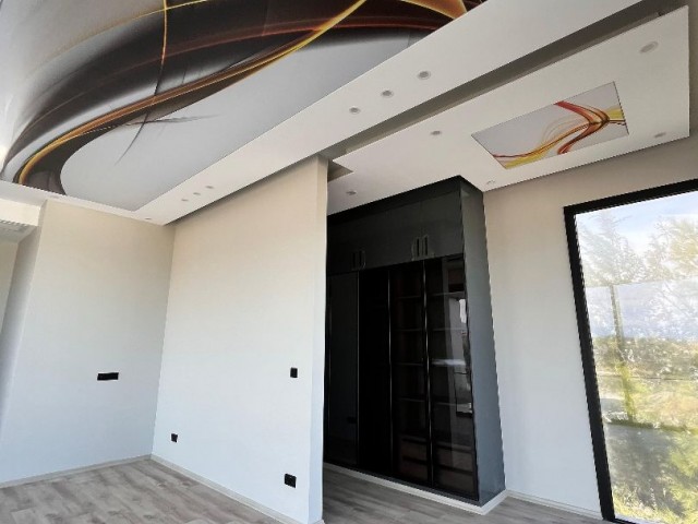 Çatalköy bölgesinde 4+1 satılık lüks villa