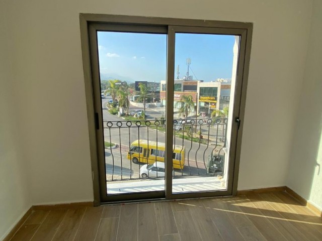 Girne merkezde 1+1 satılık daire