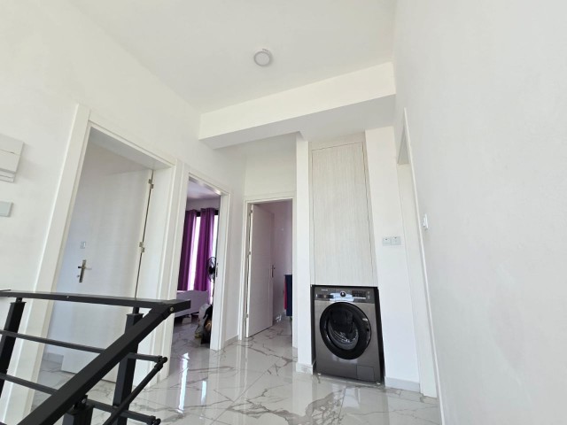 Lapta bölesinde türk koçanlı ikiz villa