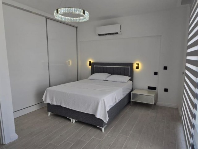 Girne Karşıyaka'da satılık modern villa