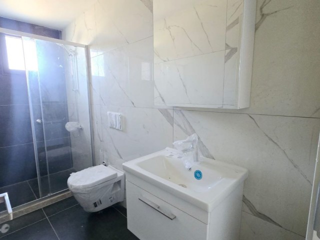 Girne Çatalköy'de satılık bahçeli daire