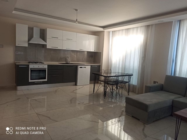 3+1 Kiralık Girne Merkezde fırsat ! Geniş Aile Dairesi