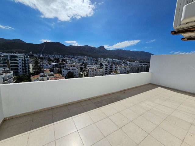 SATILIK 2+1 PENTHOUSE GİRNE MERKEZ