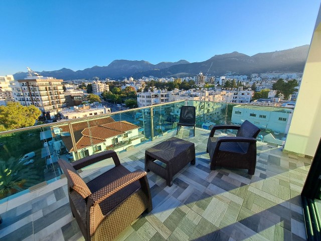 SATILIK 2+1 PENTHOUSE GİRNE MERKEZ